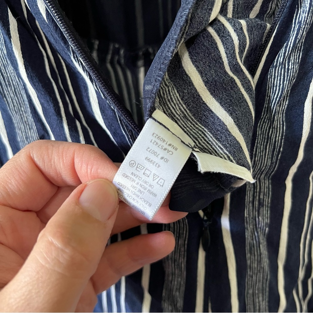 NWOT Loft Blue & White Striped Romper Shortalls With Pockets Size 0 Nautical - Picture 8 of 10